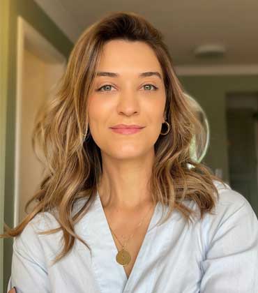 Daniela Neves Daniela Neves